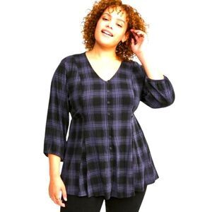 TORRID FIT FLARE Rayon Slub Button -Up Top Shadow Plaid Deep Black Size 2X